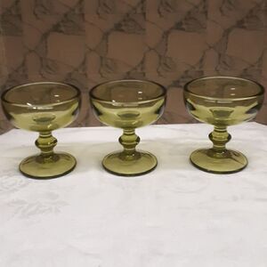 ‎Imperial Glass-Ohio Hoffman House Green Champagne Sherbert Glass 237340